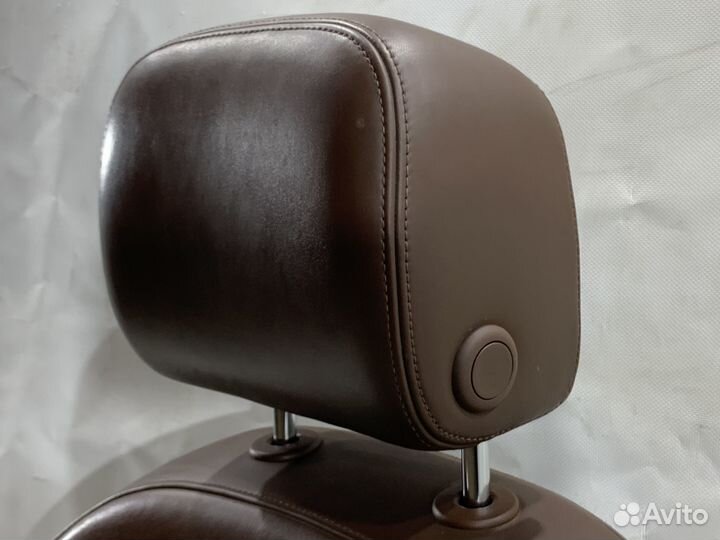 Кресло Audi A7 4G