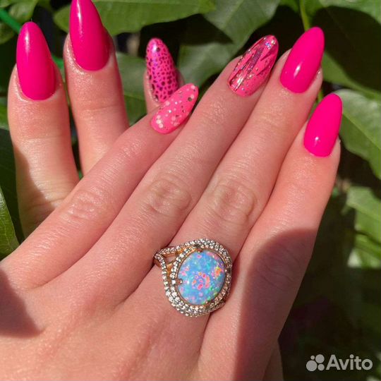 Маникюр. Мастер маникюра, наращивание ногтей