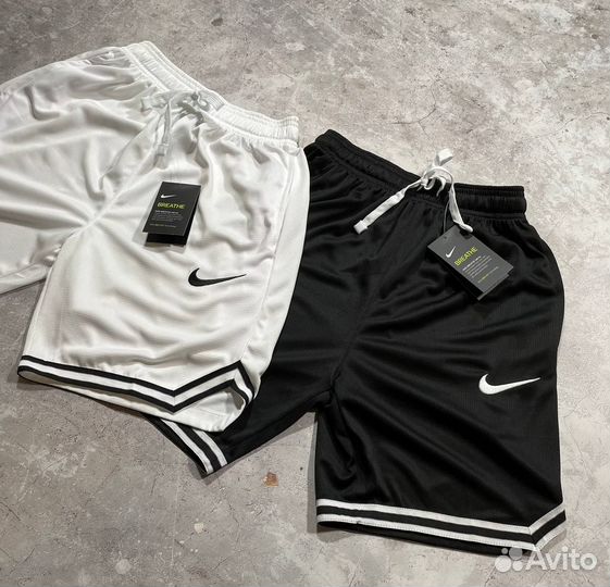 Шорты Nike черные/белые (Арт.30581)