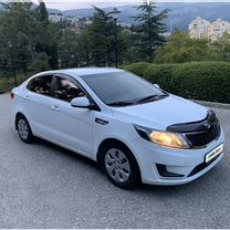 Kia Rio 1.4 MT, 2014, 190 000 км, с пробегом, цена 865 000 руб.