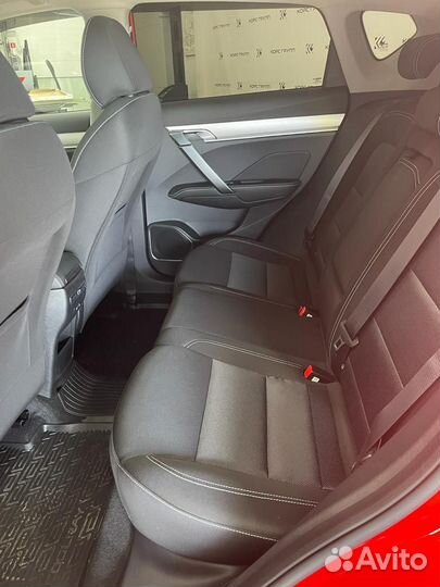 Geely Coolray 1.5 AMT, 2023