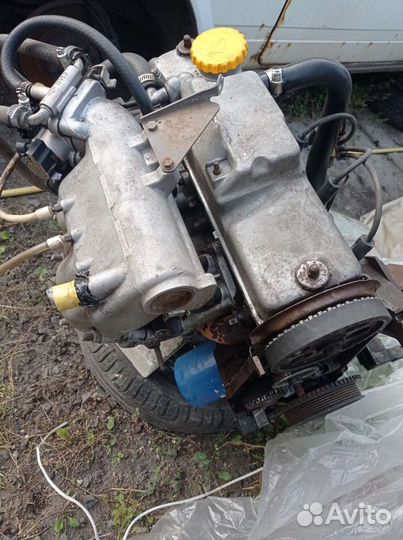 Двигатель ваз 2110. 8 клап