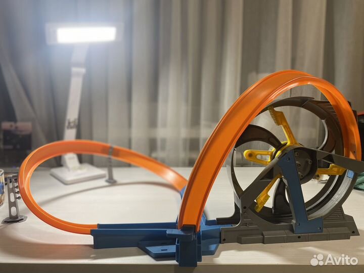 Трек Hot wheels moto turbina tornado turbine