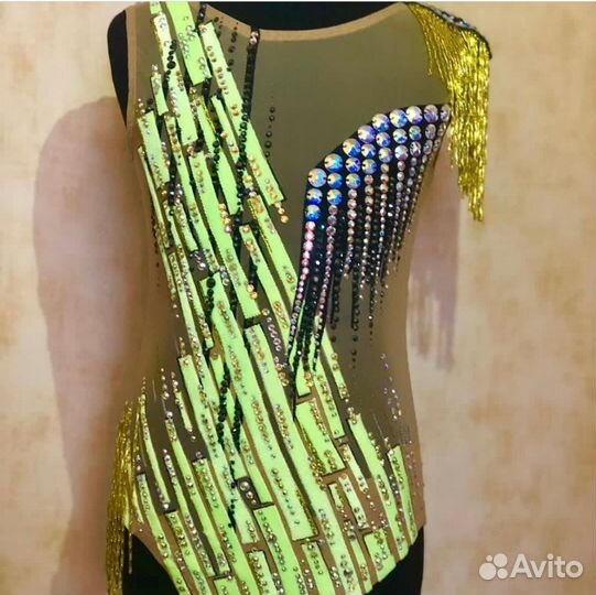 Купальник для художественной гимнастики