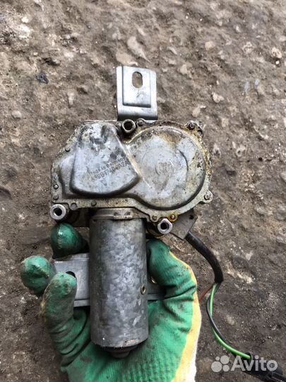 Моторчик заднего дворника Форд Сиерра Sierra