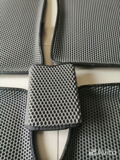 Коврики Eva 3D с бортом Hyundai Accent серый/черны