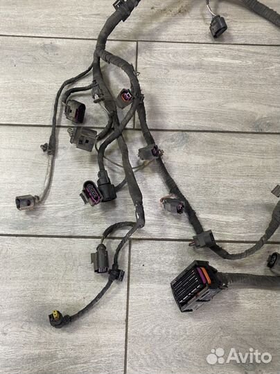 Проводка двигателя Шкода Октавиа А7