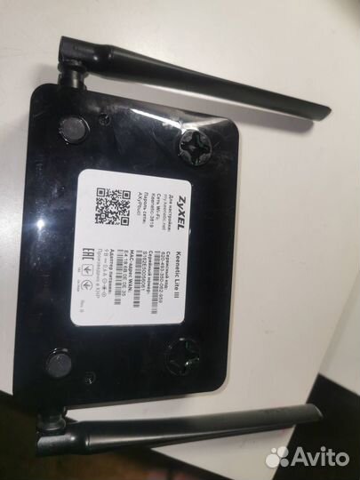 Продам Роутер zyxel Keenetic Lite III