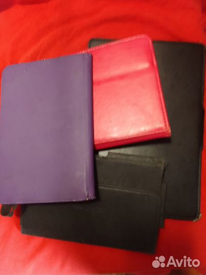 Чехлы для планшета