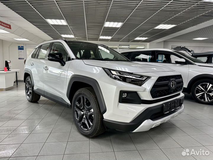 Toyota RAV4 2.0 CVT, 2023