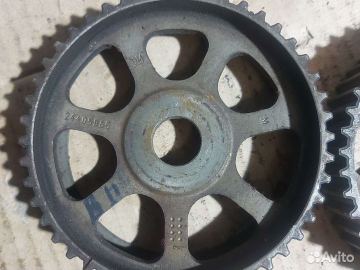 Шестерня распредвала Opel 24405965 90531683