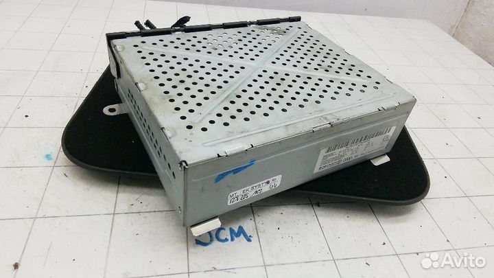 Блок управления мультимедия Audi A8/S8