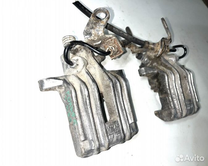 Суппорт задний VW Golf 6 (1.4 ) / Octavia A5