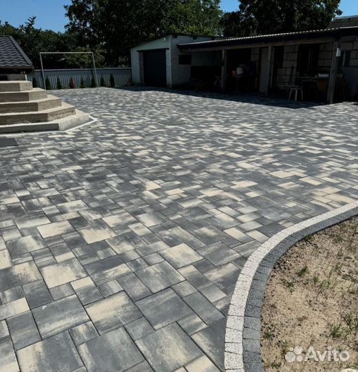 Укладка тротуарной плитки брусчатки