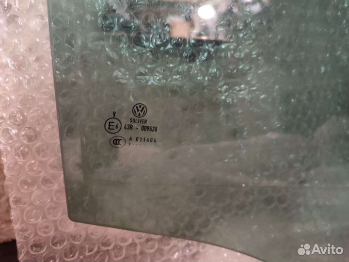 Стекло пассат b6
