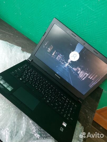 Ноутбук lenovo