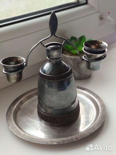 Графин мельхиоровый