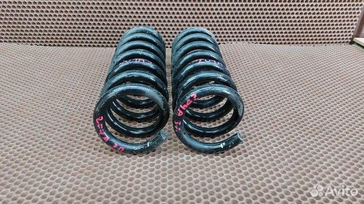 Пружина задняя комплект Mercedes W204 w207