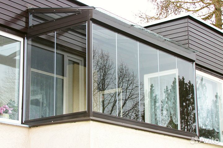 Безрамное остекление балконов и лоджий