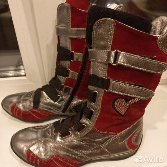 Натуральные ботинки Sweet years, дутики