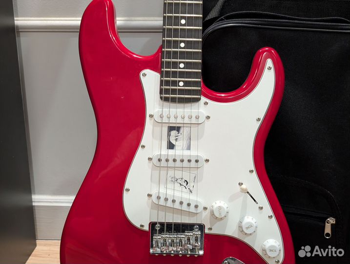 Электрогитара fender squier stratocaster