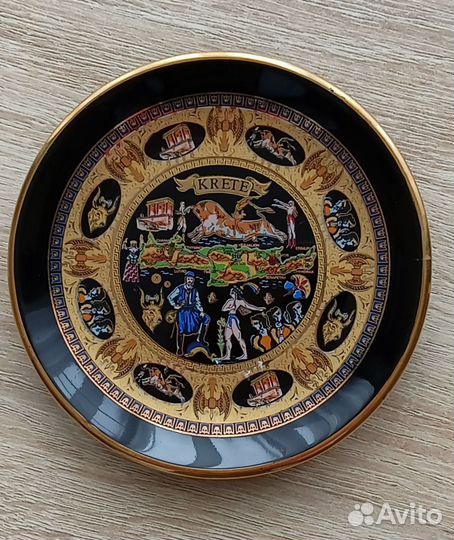 Сувенирные тарелочки