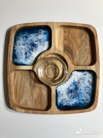 Менажница из дуба с соусником