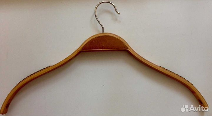 Плечики деревянные