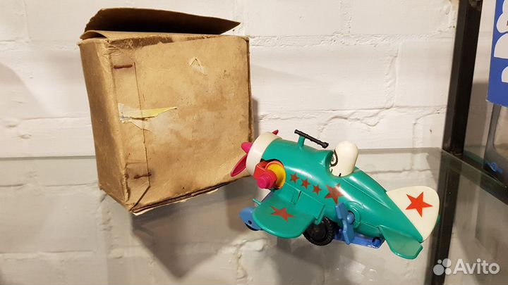 Самолёт истрибитель заводной пр-ва СССР