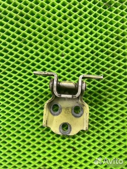 Петля двери передняя правая Daewoo Matiz 2000-2015