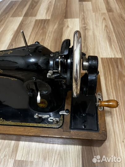 Швейная машинка подольская ручная