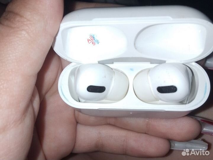 Наушники apple airpods