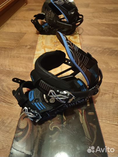 Сноуборд 153см крепления ботинки комплект