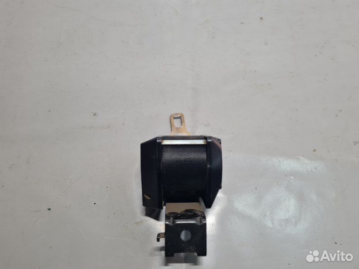 Ремень безопасности Ваз Калина универсал 8