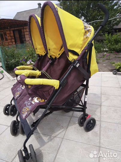 Коляска для двойни