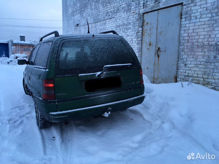 Opel Astra F caravan кузов по частям