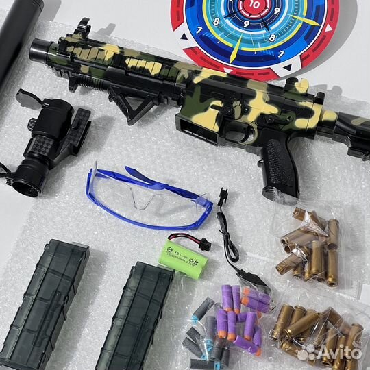 Игрушечный автомат с пульками