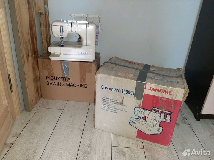 Распошивальная машина Janome Cover Pro 1000 CP
