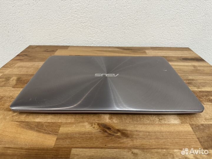Asus 13 FHD металл i3-6100 12Gb DDR4 940MX SSD+HDD