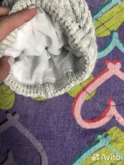 Продам новый зимний комплект женскую шапку и снуд