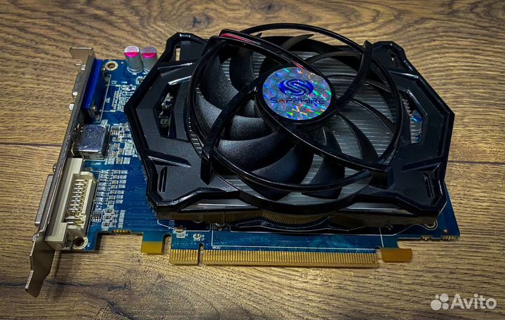 Видеокарта sapphire hd4670 1GB