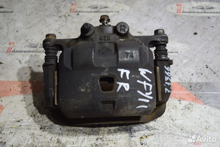 Суппорт перед право c Nissan Wingroad WRY11 QR20DE