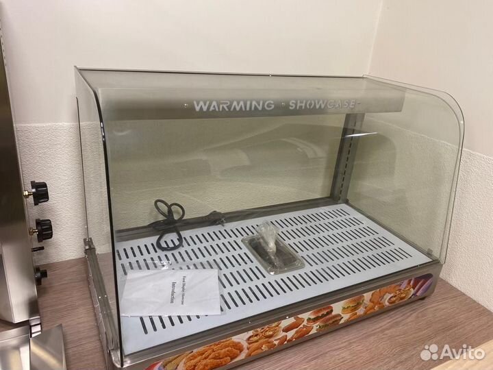 Тепловые кондитерские витрины