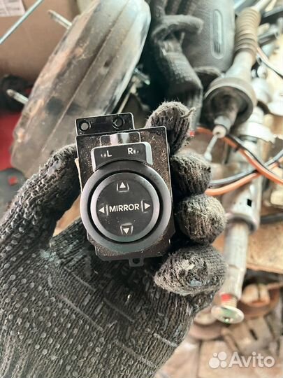 Блок управления зеркалами kia rio 3