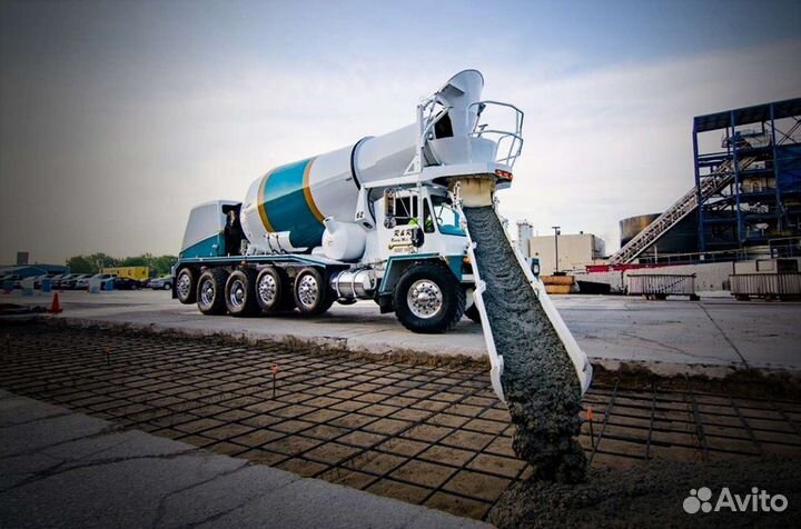 Доставка бетона миксером m200 m250