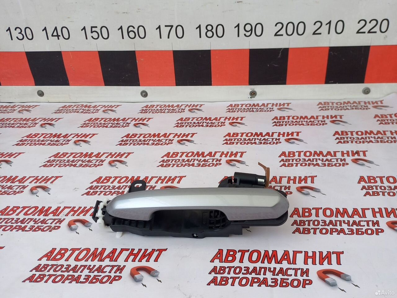 Ручка задняя левая Тойота Рав 4 50 18-24г