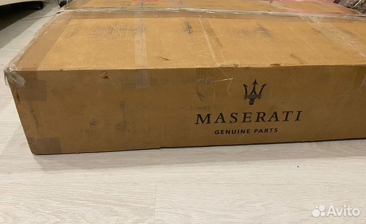 Maserati granturismo quattroporte m139 радиатор