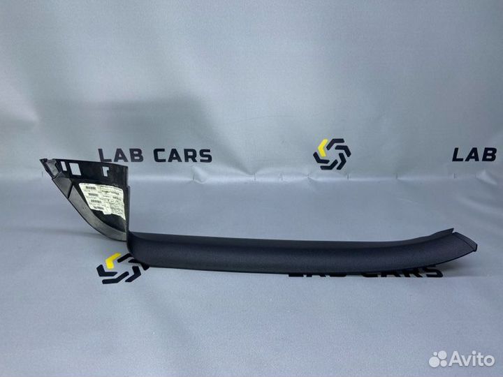 Обшивка крышки багажника левая Bmw X6 E71 N57