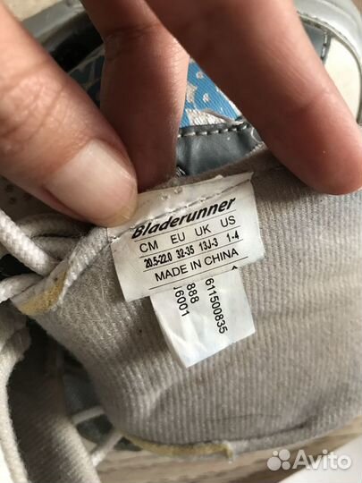 Роликовые коньки bladerunner 19 см. Защита и шлем