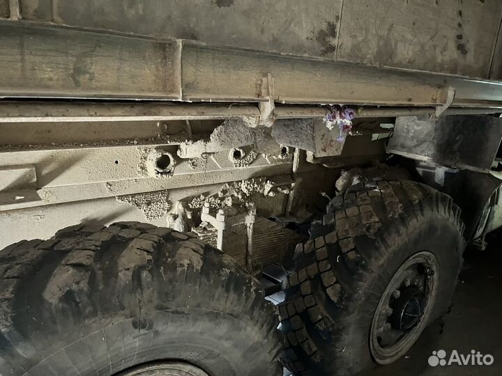 Урал 375, 1983